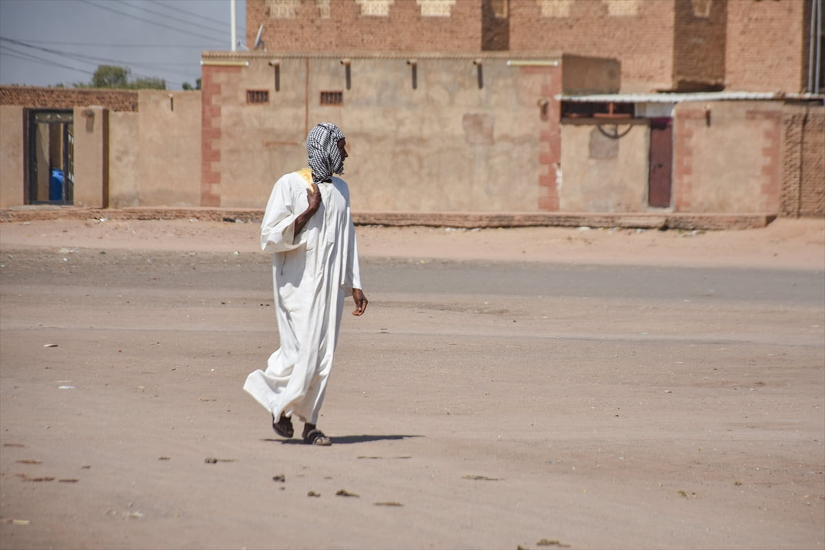 Sudan'ın orta kesiminde yer alan Cezira eyaletine bağlı el-Hilaliye şehri sakinleri, ordu ile...