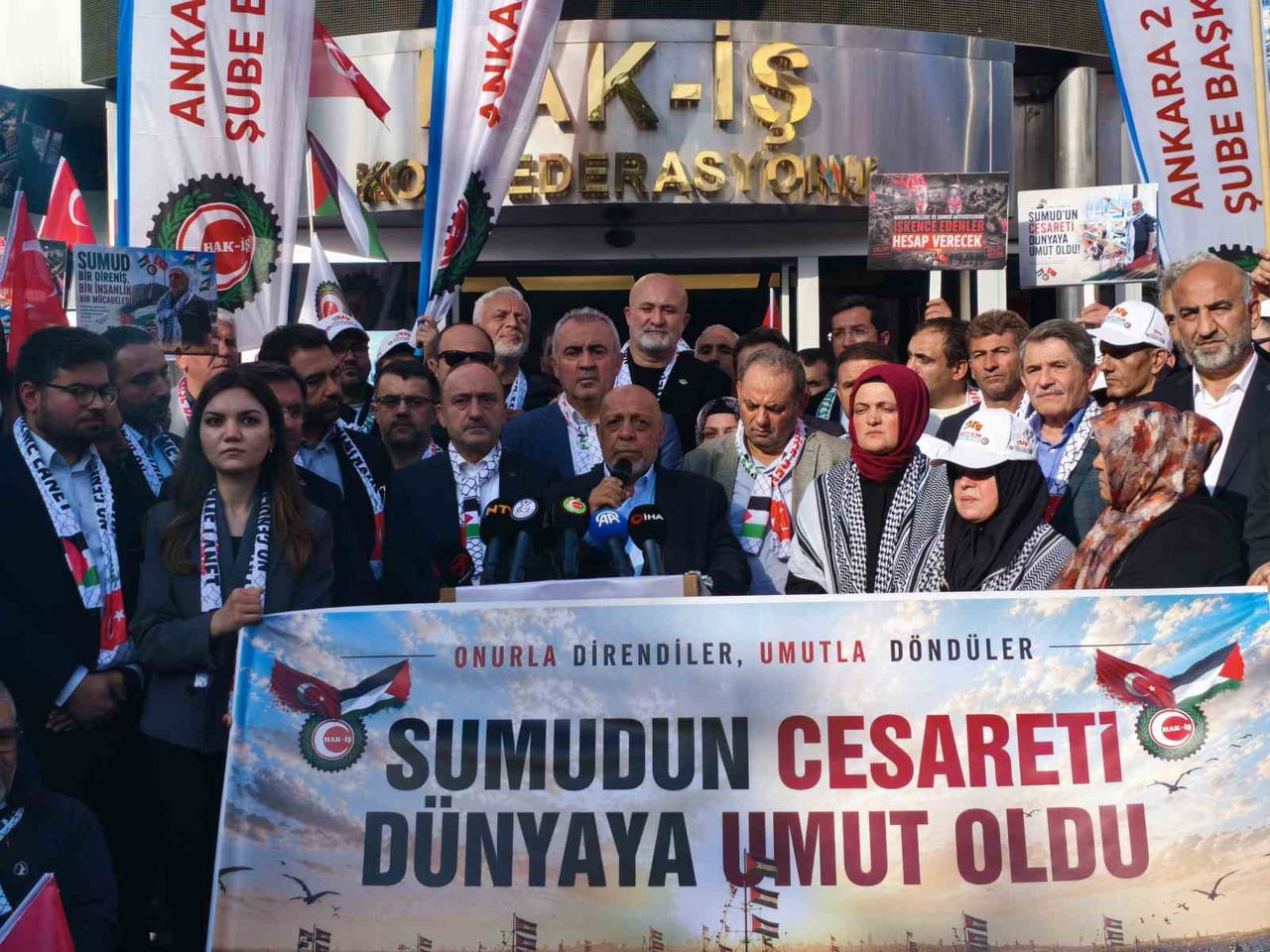 SUMUD FİLOSU’NDA İSRAİL GÜÇLERİ TARAFINDAN ALIKOYULAN HAK İŞÇİ SENDİKALARI KONFEDERASYONU (HAK-İŞ)...
