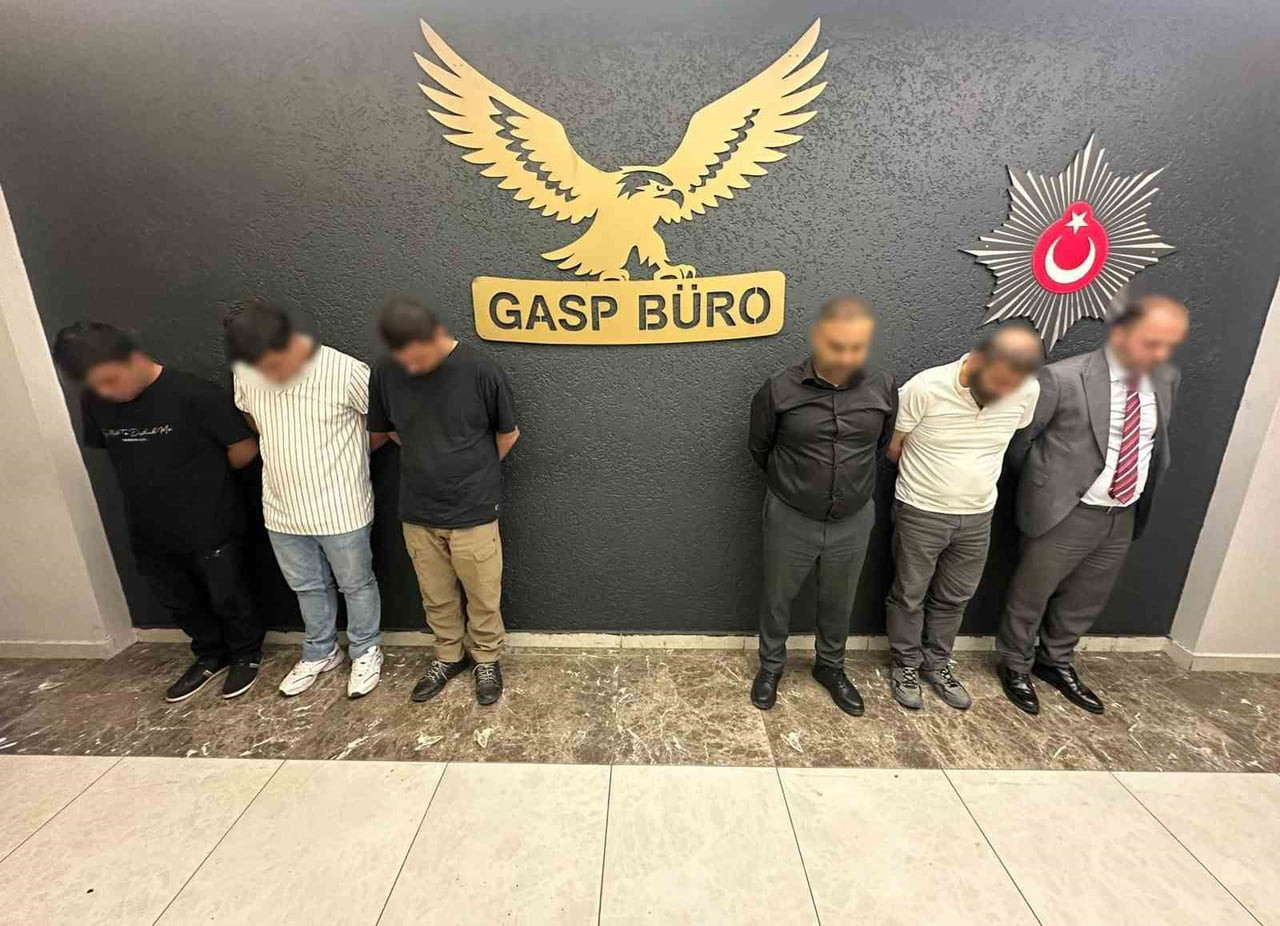 ŞÜPHELİLER, ADLİ KONTROL TEDBİRİYLE SERBEST BIRAKILDI. (ARŞİV)