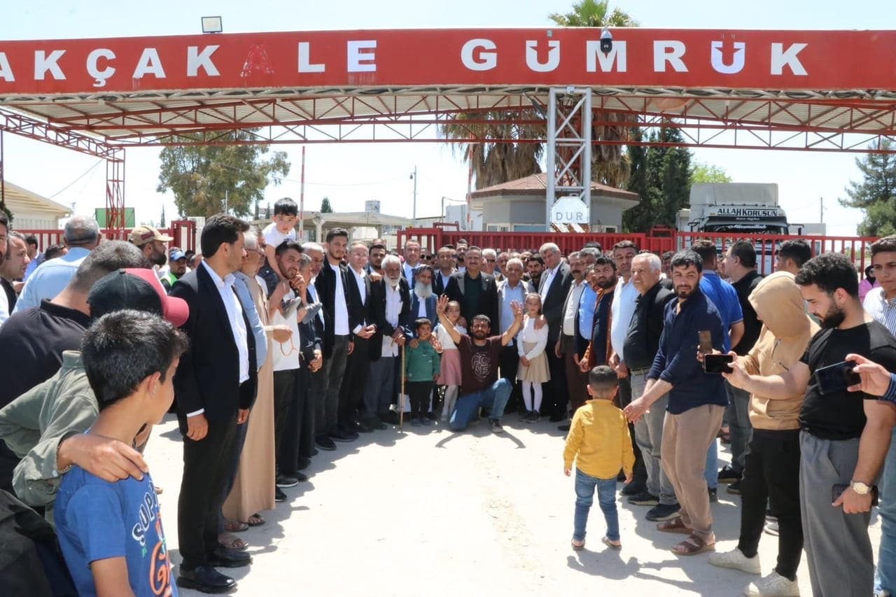 SURİYE'DE BAŞLAYAN İÇ KARIŞIKLIKLAR NEDENİYLE 2014 YILINDA SİVİL GEÇİŞLERE KAPATILAN AKÇAKALE...
