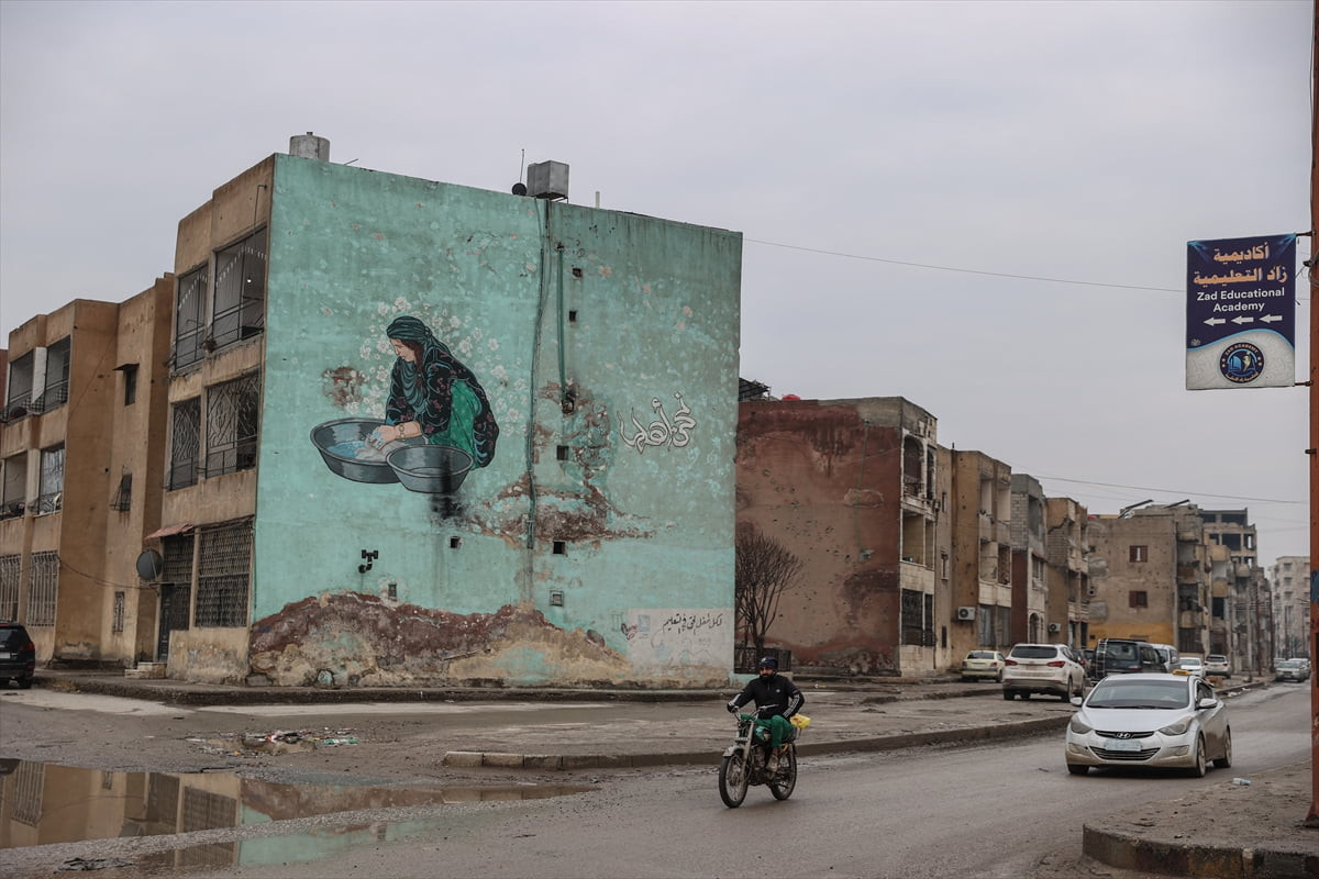 Suriye’nin Rakka ilinde yaşayan siviller, kentin terör örgütü YPG kontrolünde olduğu yıllarda...