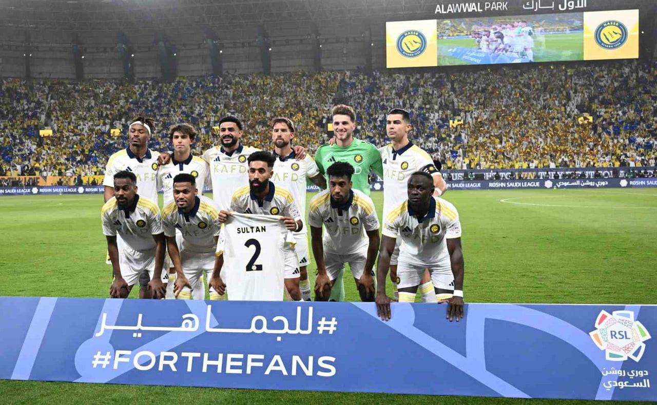 SUUDİ ARABİSTAN'DA TEKNİK DİREKTÖRLÜĞÜNÜ JORGE JESUS'UN YAPTIĞI AL NASSR, PRO LİG'DE DAMAC'I 4-1...