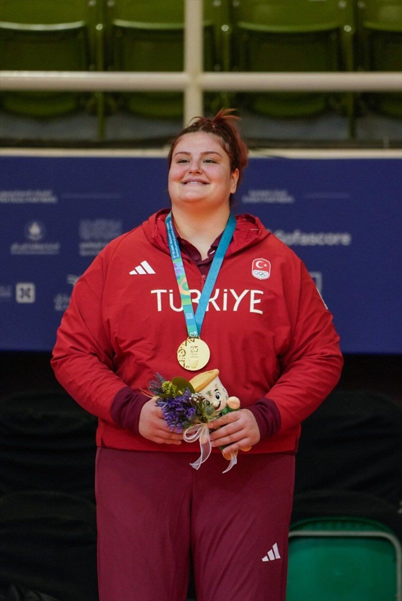 Suudi Arabistan'ın başkenti Riyad'da düzenlenen 6. İslami Dayanışma Oyunları'nda Türkiye, judo...