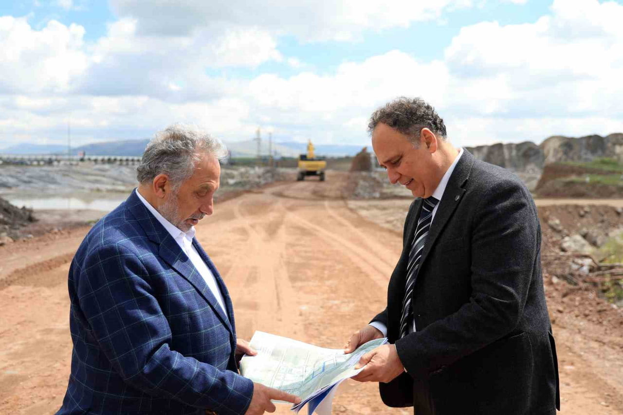 TALAS BELEDİYE BAŞKANI MUSTAFA YALÇIN, KIRSAL MAHALLELERDEN BAŞAKPINAR’DA GERÇEKLEŞTİRDİĞİ ZİYARET...