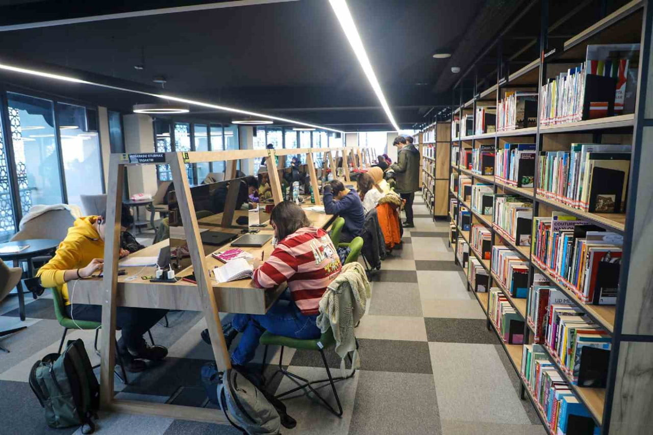TALAS BELEDİYESİ, KÜTÜPHANELER HAFTASI DOLAYISIYLA HAYATA GEÇİRDİĞİ ÖRNEK PROJELER VE SUNDUĞU...