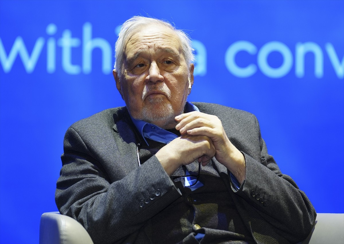 Tarihçi ve yazar Prof. Dr. İlber Ortaylı, Müstakil Sanayici ve İşadamları Derneği (MÜSİAD)...