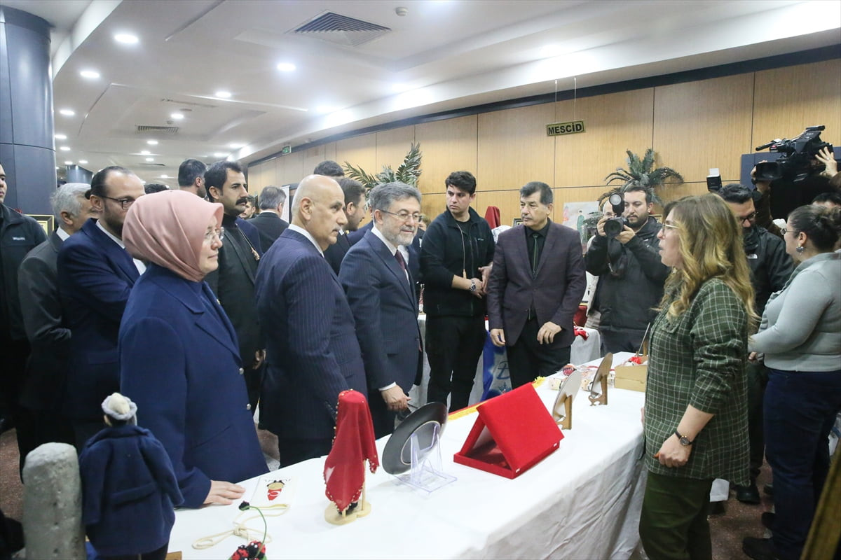 Tarım ve Orman Bakanı İbrahim Yumaklı, Kahramanmaraş'ta çeşitli ziyaretler gerçekleştirdi....