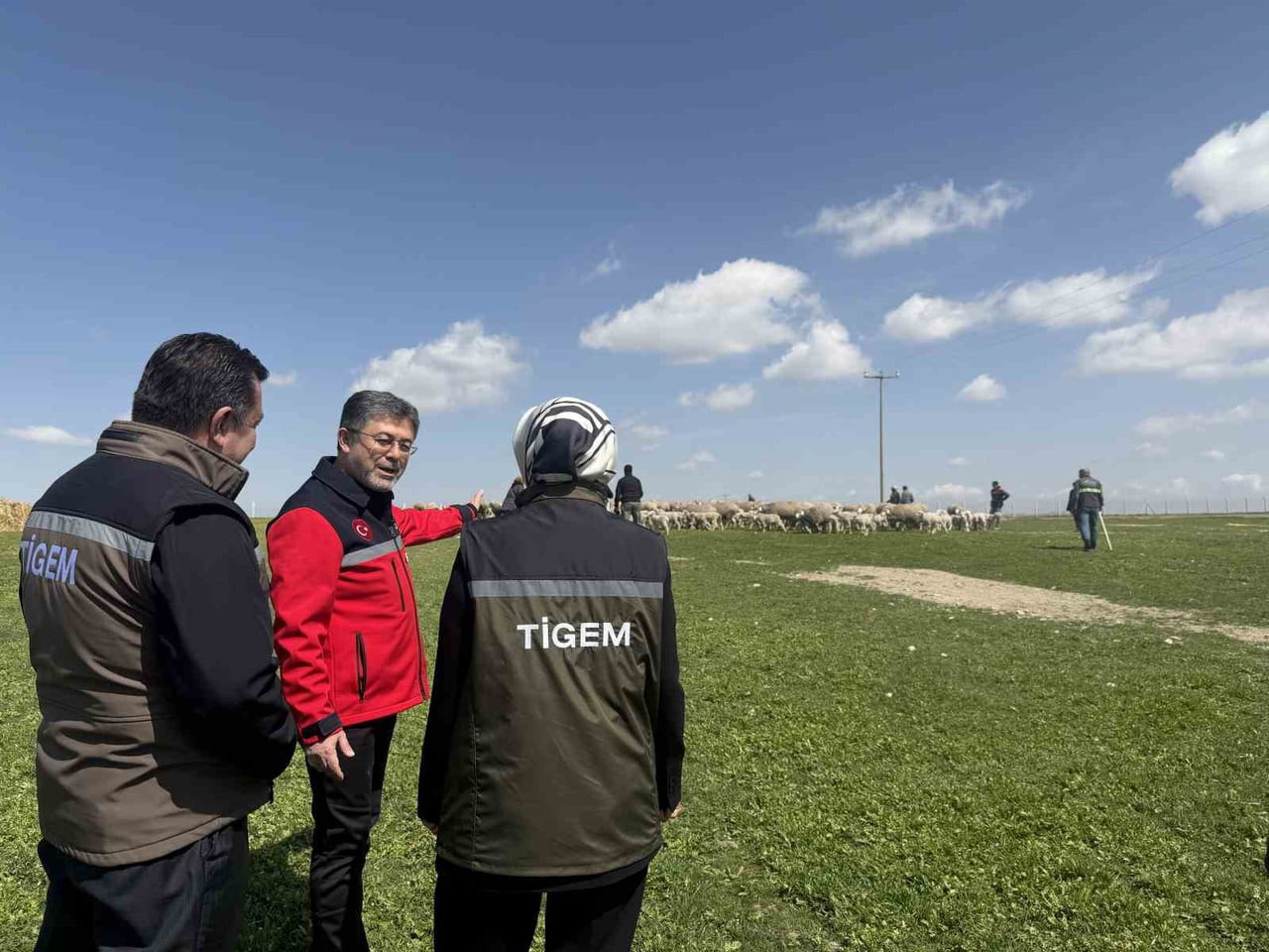 TARIM VE ORMAN BAKANI İBRAHİM YUMAKLI, KIRSALDA BEREKET KÜÇÜKBAŞA DESTEK PROJESİ KAPSAMINDA...