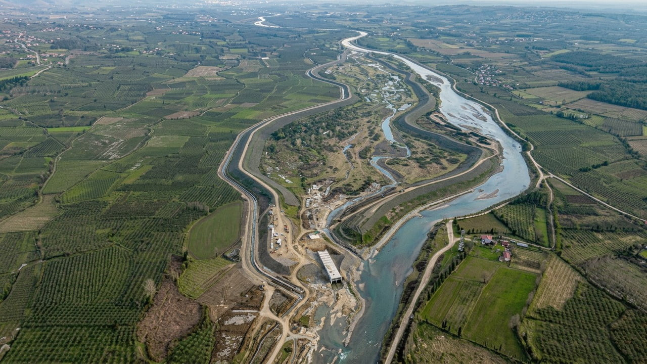 TARIM VE ORMAN BAKANLIĞI DEVLET SU İŞLERİ (DSİ), SAMSUN’UN TERME İLÇESİNDE TAŞKIN RİSKİNE KARŞI...