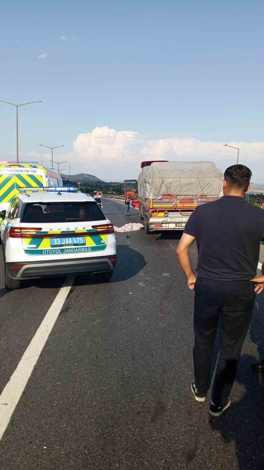 TARSUS’TA MEYDANA GELEN TRAFİK KAZASINDA SÜRÜCÜ AHMET ŞAHİN HAYATINI KAYBETTİ