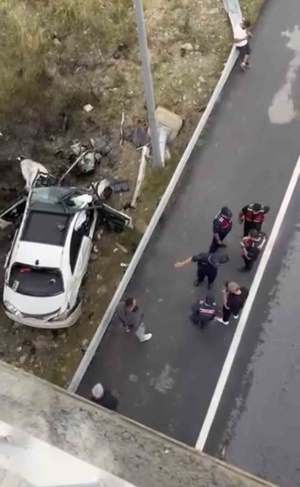 TARSUS’TA TRAFİK KAZASINDA 1 KİŞİ ÖLDÜ, 1 KİŞİ YARALANDI