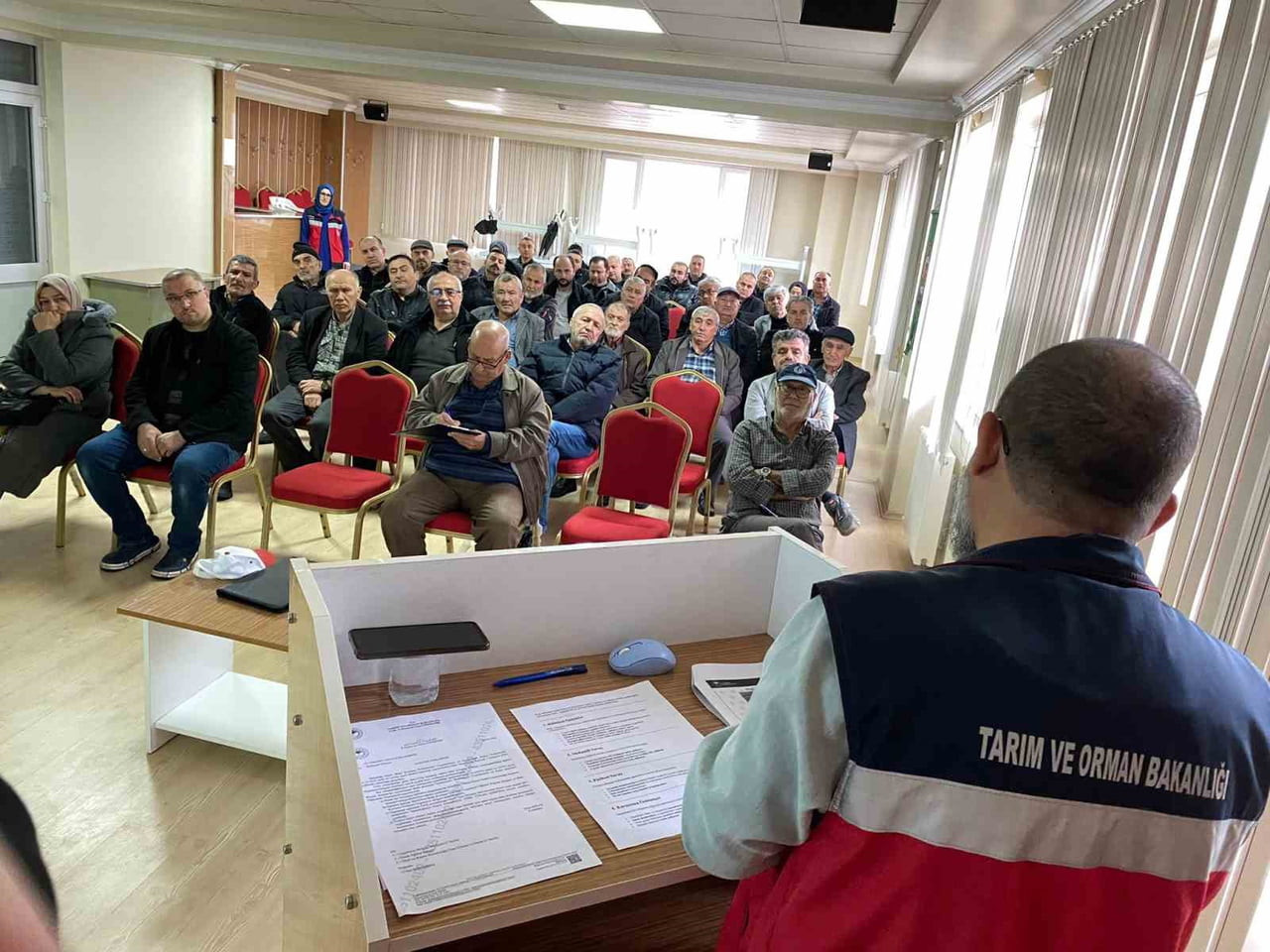 TAVŞANLI’DA ÜRETİCİLERE BİTKİ KORUMA EĞİTİMİ