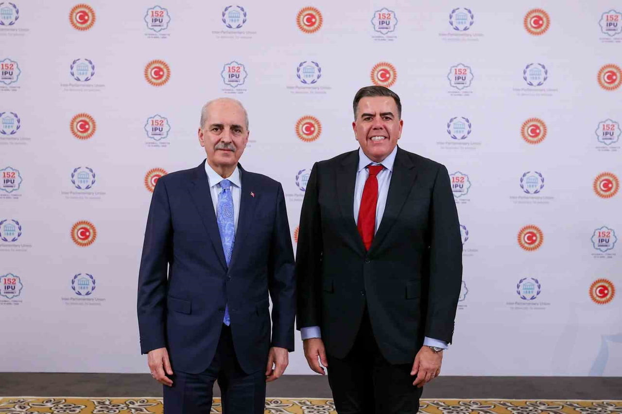 TBMM BAŞKANI KURTULMUŞ, AVUSTRALYA TEMSİLCİLER MECLİSİ BAŞKANI DİCK İLE GÖRÜŞTÜ