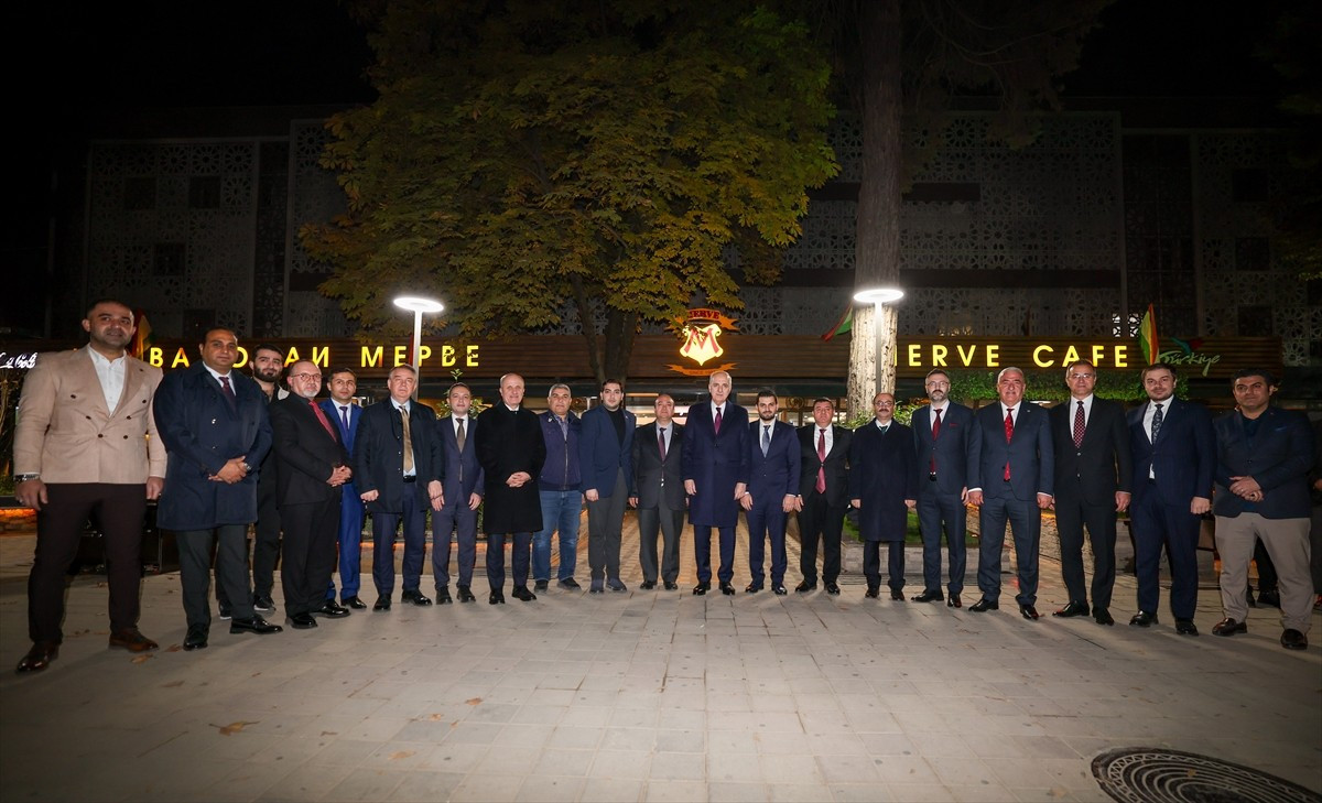 TBMM Başkanı Numan Kurtulmuş, resmi ziyaret gerçekleştirdiği Tacikistan'ın başkenti Duşanbe'de...