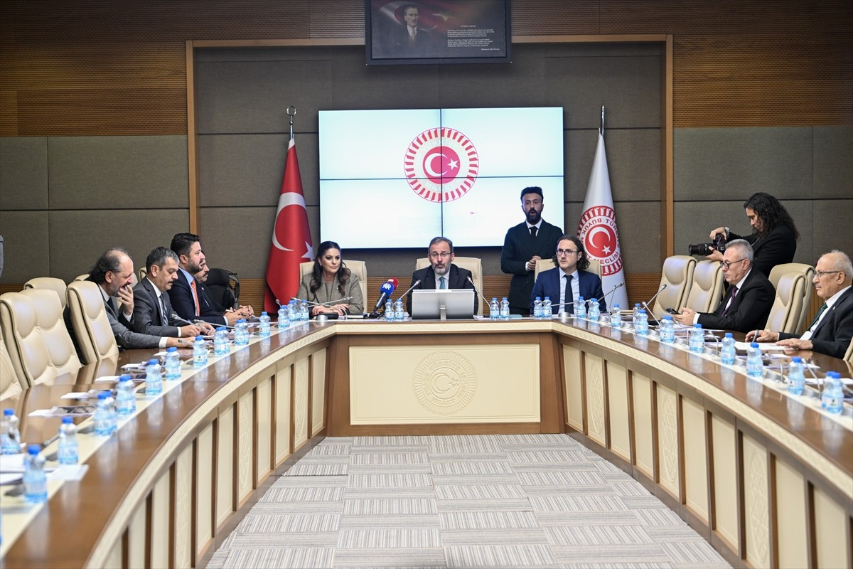 TBMM Engelli Bireylerin Sorunlarını Araştırma Komisyonu, Komisyon Başkanı ve AK Parti İzmir...