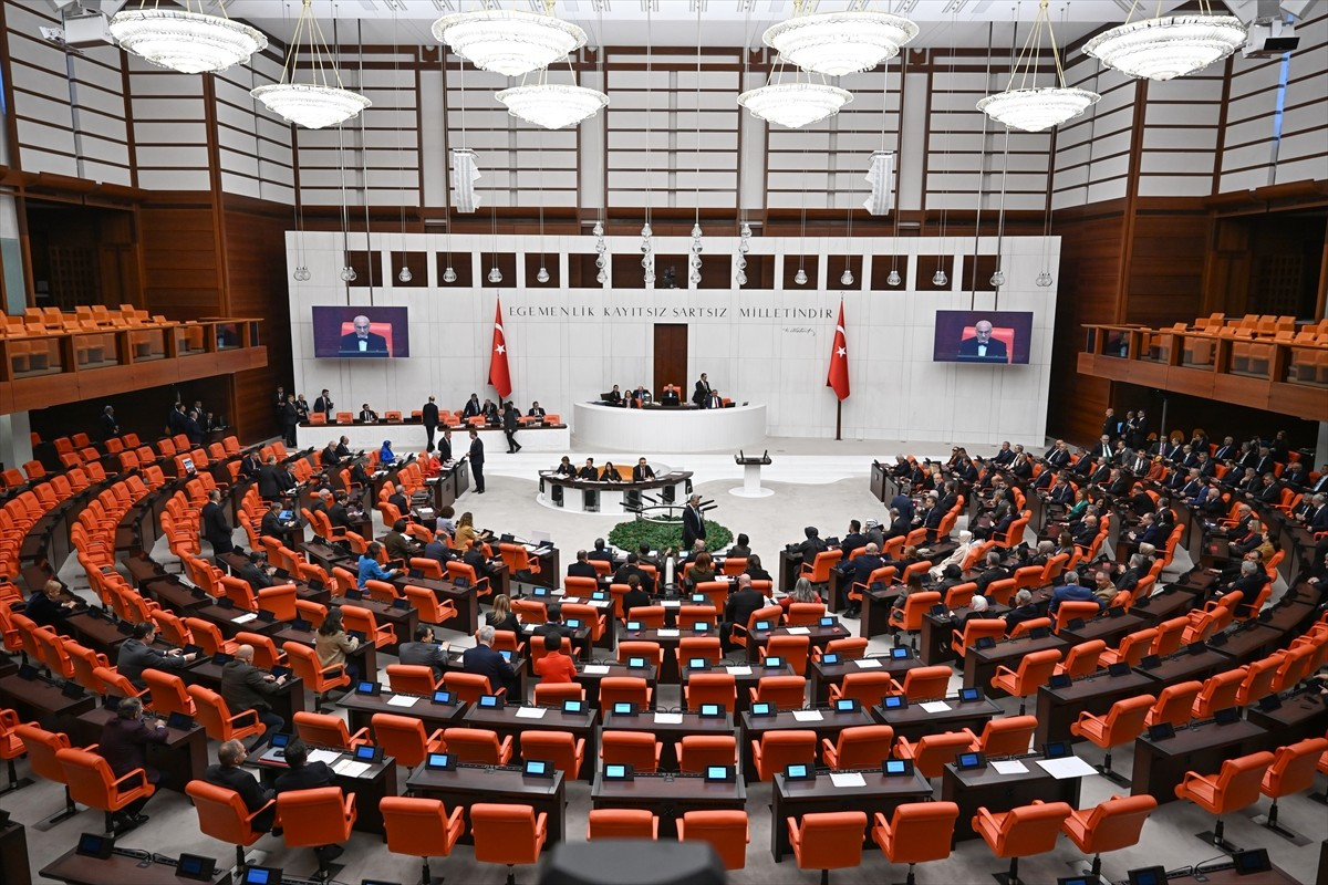 TBMM Genel Kurulu'nda, Aile ve Sosyal Hizmetler Bakanlığı ile Milli Eğitim Bakanlığının 2026 yılı...