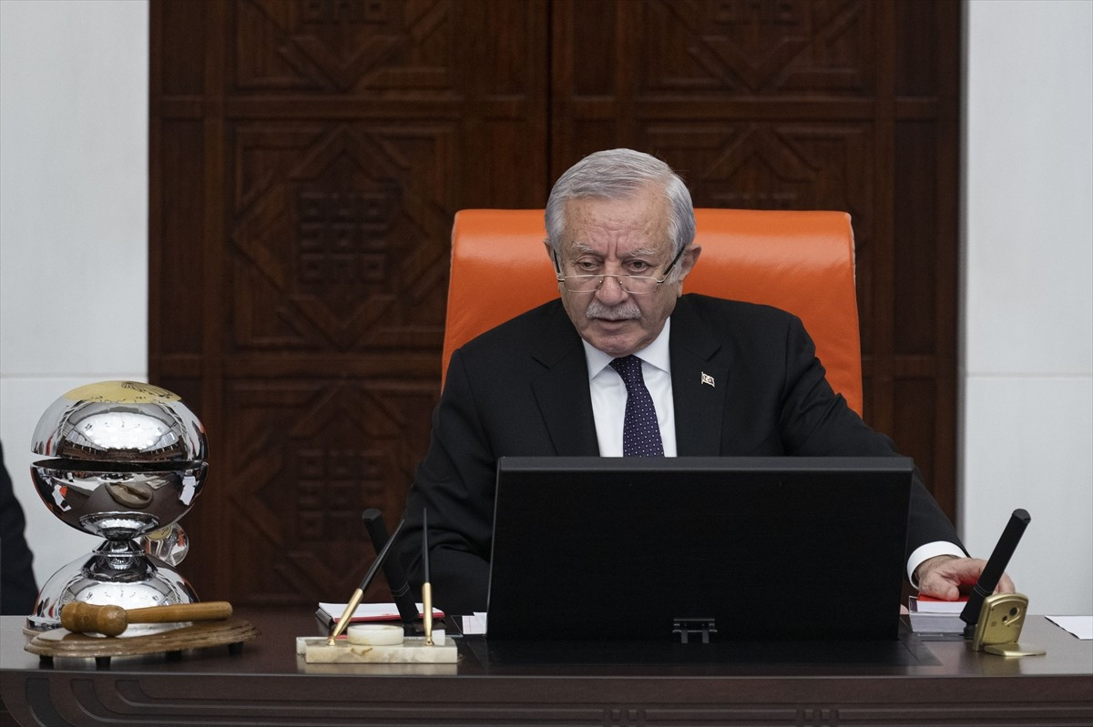 TBMM Genel Kurulu'nda, Çevre, Şehircilik ve İklim Değişikliği Bakanlığı ile Tarım ve Orman...