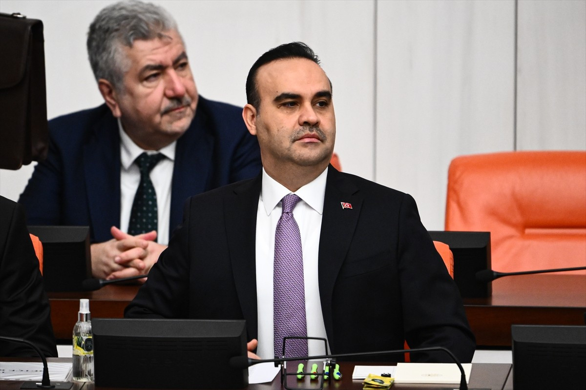 TBMM Genel Kurulu'nda, Milli Savunma ile Sanayi ve Teknoloji bakanlıklarının 2026 yılı...