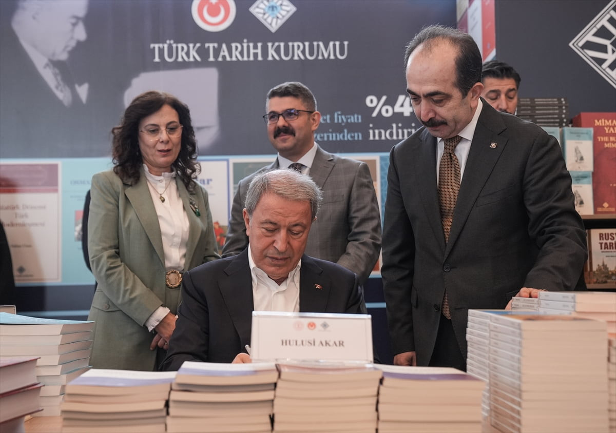 TBMM Milli Savunma Komisyonu Başkanı ve AK Parti Kayseri Milletvekili Hulusi Akar, "Külliye'de...