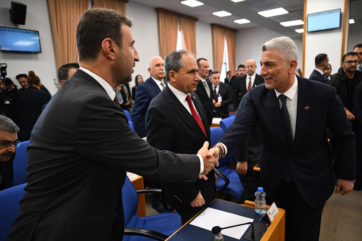 TBMM Plan ve Bütçe Komisyonu'nda Ticaret Bakanlığının 2026 yılı bütçesinin görüşmelerine başlandı....