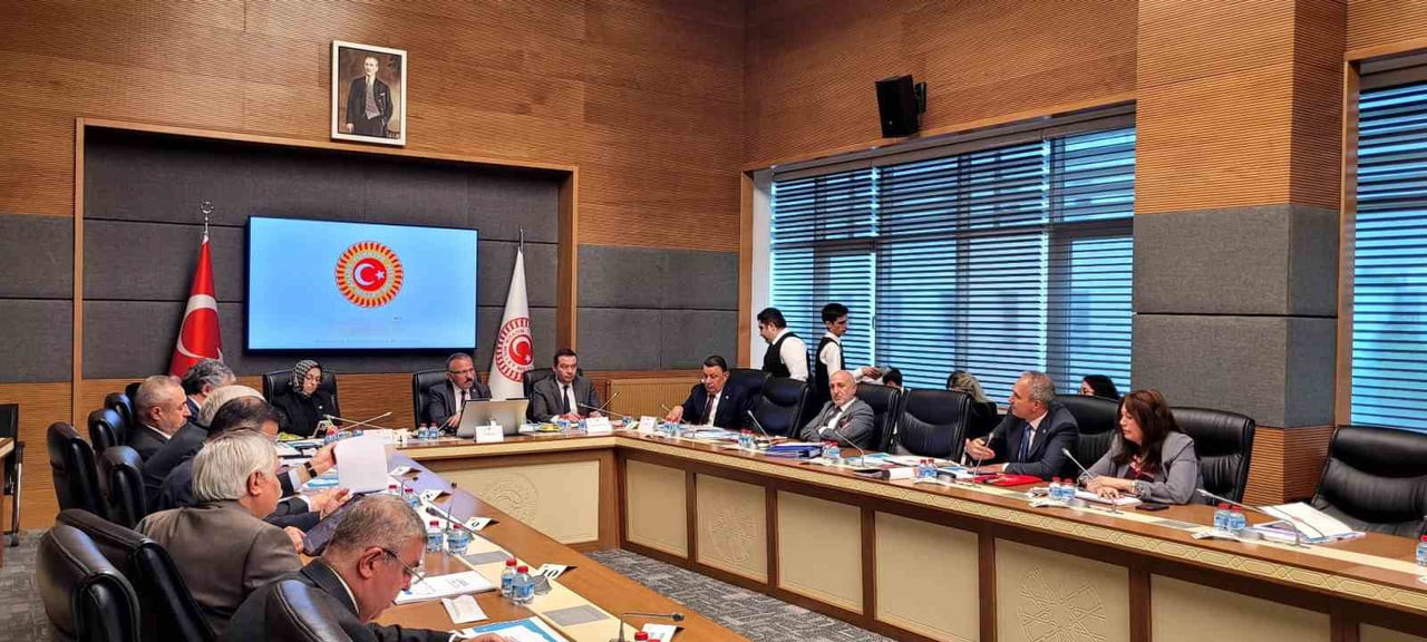 TBMM ŞANLIURFA İLE KAHRAMANMARAŞ OKUL OLAYLARINI VE DİJİTAL RİSKLERİ ARAŞTIRMA KOMİSYONU, BÖLGEDE...