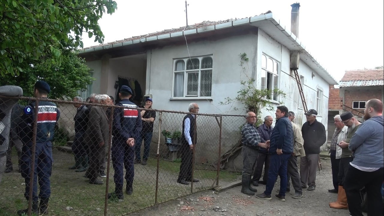 TEKİRDAĞ’IN ÇORLU İLÇESİNDE SİLAHLI KAVGA İHBARINA MÜDAHALE EDEN POLİS EKİPLERİNE YÖNELİK...