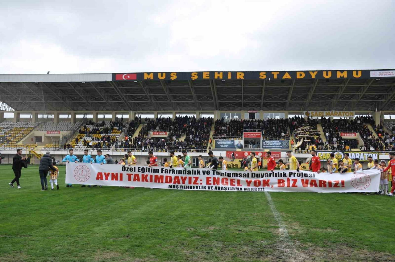 TFF 2. LİG KIRMIZI GRUP 32. HAFTADA MUŞ SPOR KULÜBÜ, SAHASINDA KARŞILAŞTIĞI ARKENT ARNAVUTKÖY...