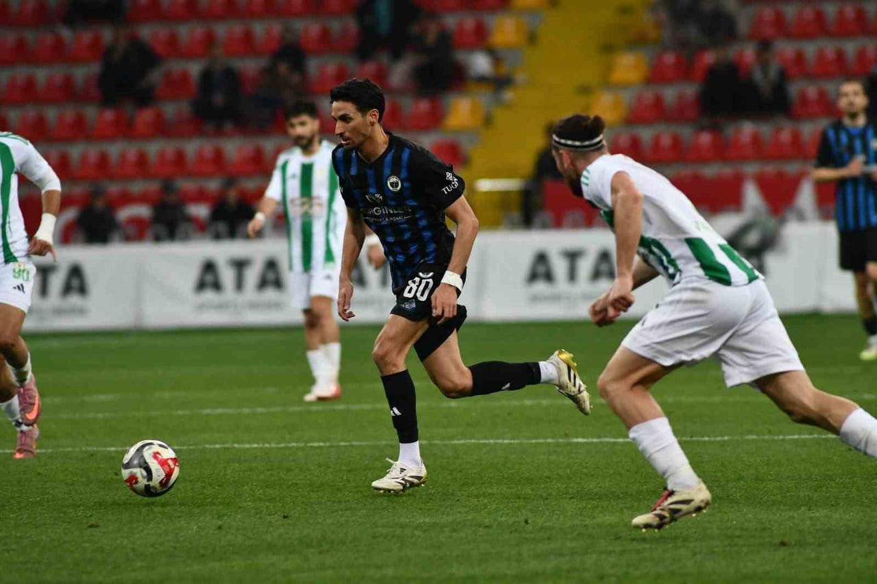 TFF 3. LİG 2. GRUP PLAY-OFF 2. TUR İKİNCİ MAÇINDA ERCİYES 38 FSK İLE MALATYA YEŞİLYURTSPOR...