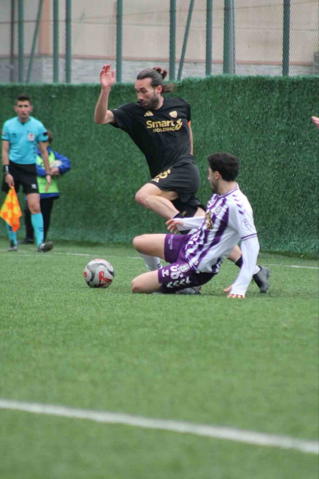 TFF 3.LİG’İN 29. HAFTASINDA ÇAYELİSPOR KENDİ SAHASINDA AĞIRLADIĞI HOPASPOR’U 3-2 MAĞLUP...