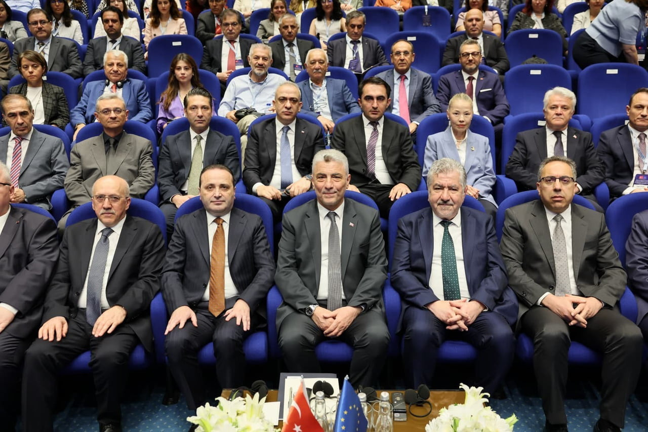 TİCARET BAKANI ÖMER BOLAT, BAKANLIĞI TARAFINDAN ÜRÜN GÜVENLİĞİ HAFTASI AÇILIŞ KONFERANSI'NA...