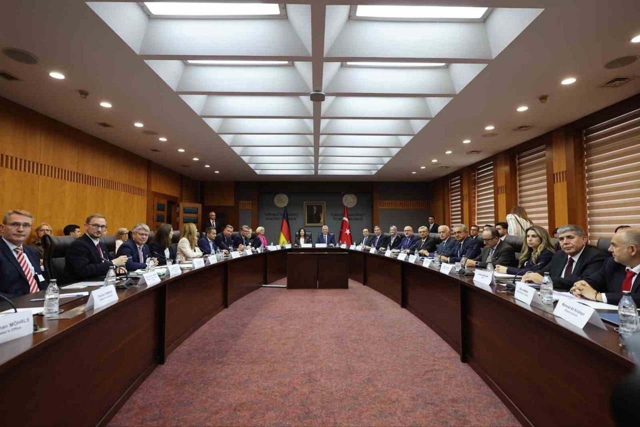 TİCARET BAKANI ÖMER BOLAT, TÜRKİYE-ALMANYA EKONOMİK VE TİCARET ORTAK KOMİTESİ'NİN (JETCO) 6. DÖNEM...