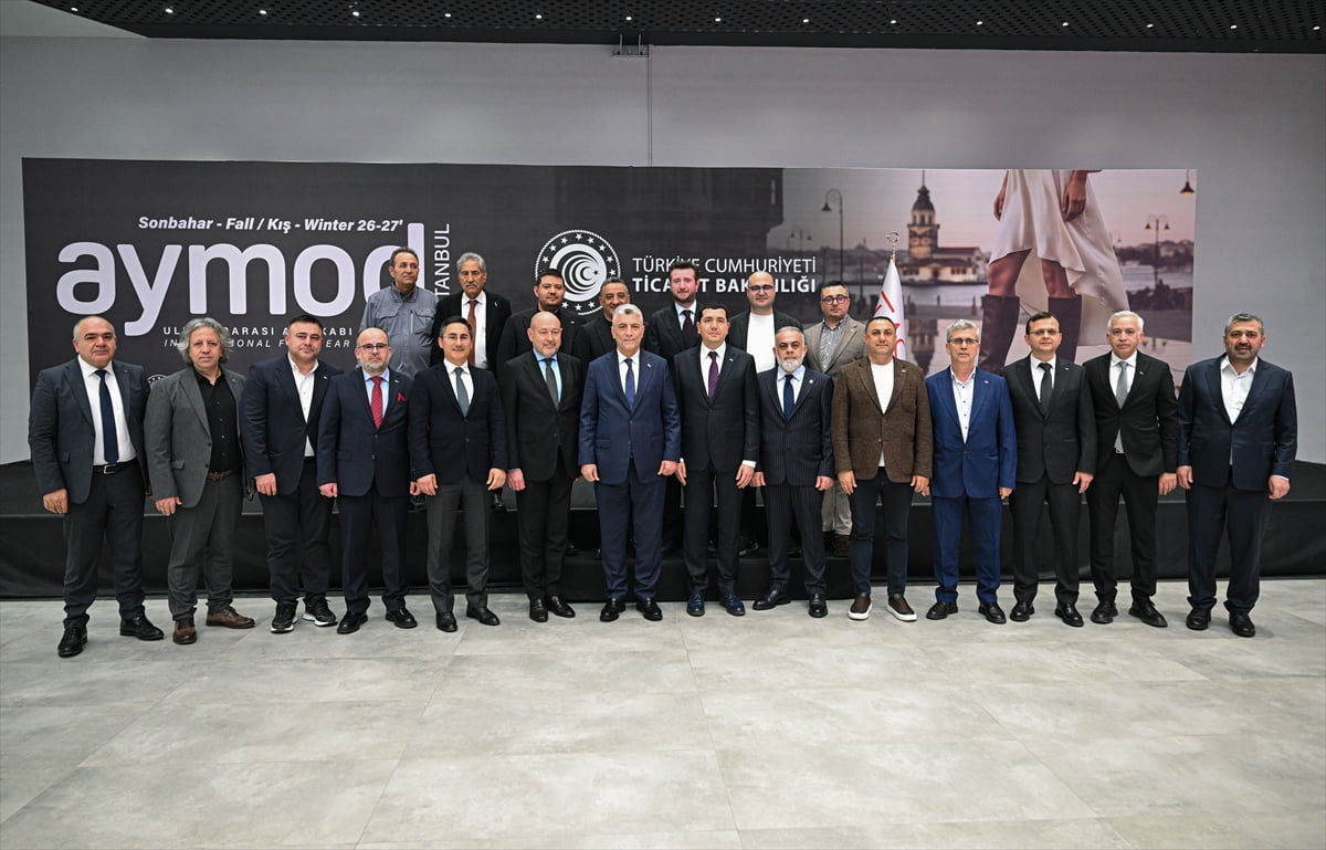 Ticaret Bakanı Ömer Bolat, Türkiye Ayakkabı Sanayicileri Derneğince (TASD) İstanbul Fuar...