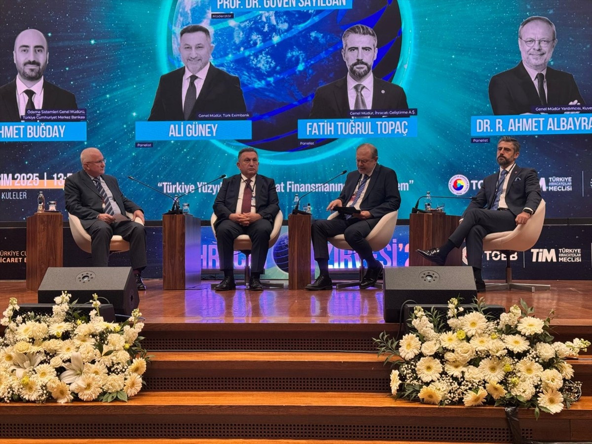 Ticaret Bakanlığı öncülüğünde, Türkiye Odalar ve Borsalar Birliği (TOBB), Türkiye İhracatçılar...