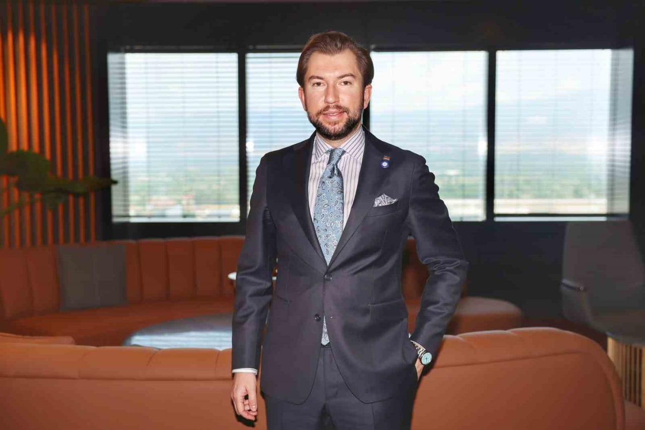 TİM’İN "TÜRKİYE’NİN İLK 1000 İHRACATÇI ARAŞTIRMASI" SONUÇLARINA GÖRE DENİZLİ’DE ÜRETİM VE YATIRIMI...