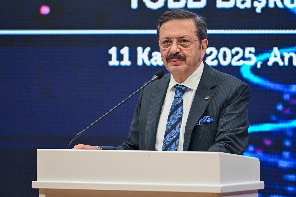 TOBB Başkanı Rifat Hisarcıklıoğlu, TOBB İkiz Kuleler’de gerçekleştirilen "TOBB Ticaret...
