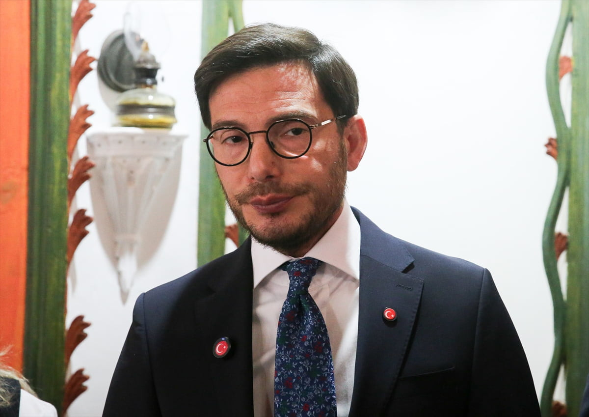 Tokat Belediye Başkanı Mehmet Kemal Yazıcıoğlu, belediye binasında düzenlediği basın toplantısında...