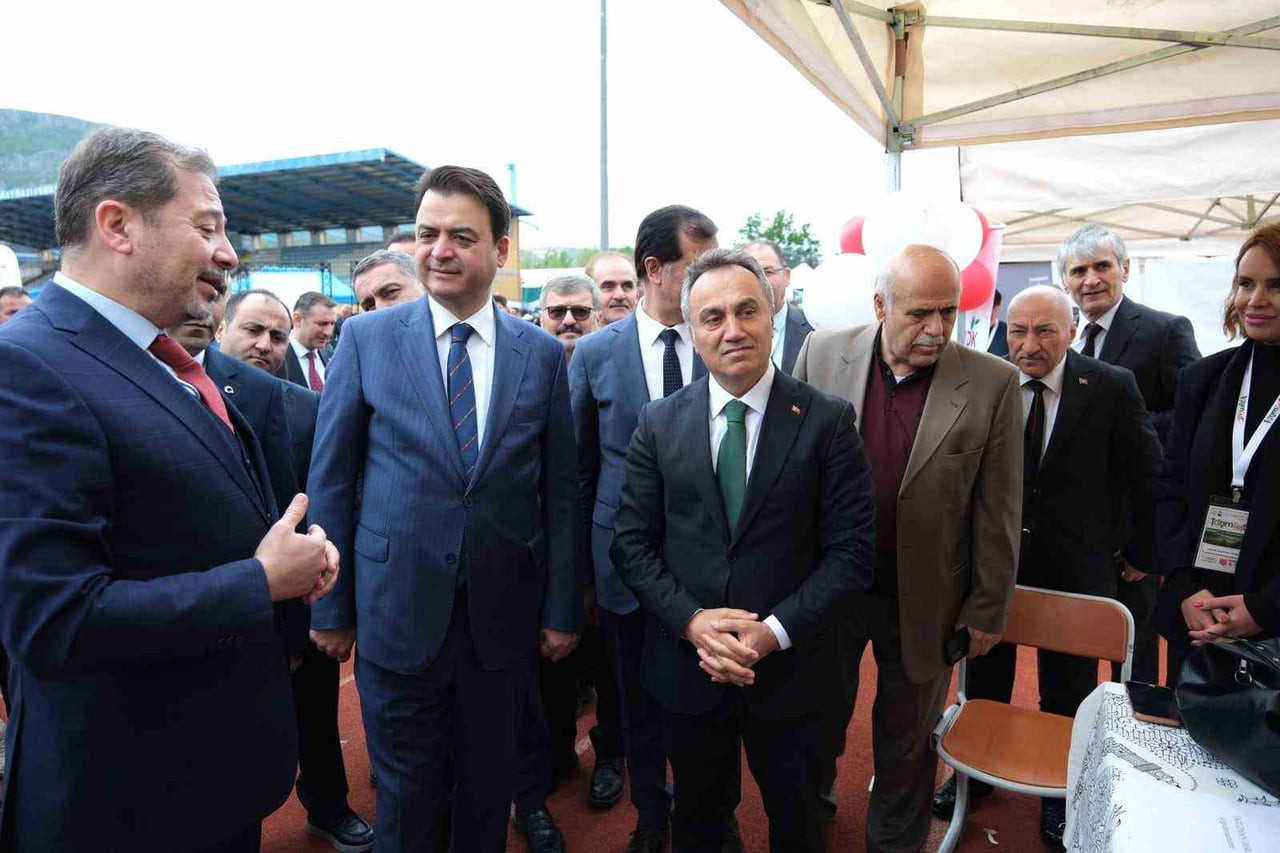 TOKAT GAZİOSMANPAŞA ÜNİVERSİTESİ EV SAHİPLİĞİNDE İLK KEZ DÜZENLENEN TARIMFEST 2026; AKADEMİ, KAMU...