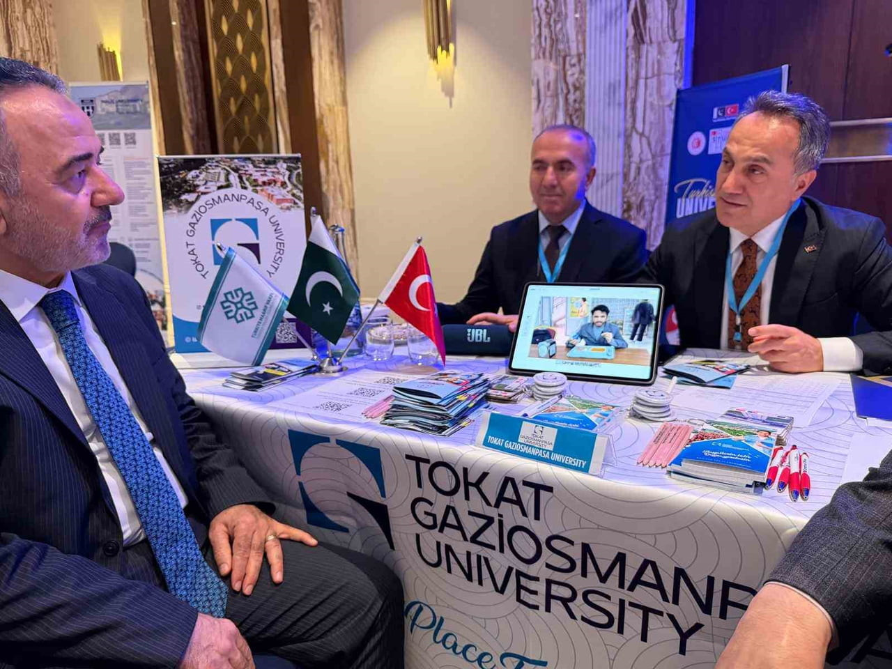 TOKAT GAZİOSMANPAŞA ÜNİVERSİTESİ, PAKİSTAN'IN İSLAMABAD KENTİNDE DÜZENLENEN TÜRK ÜNİVERSİTELERİ...