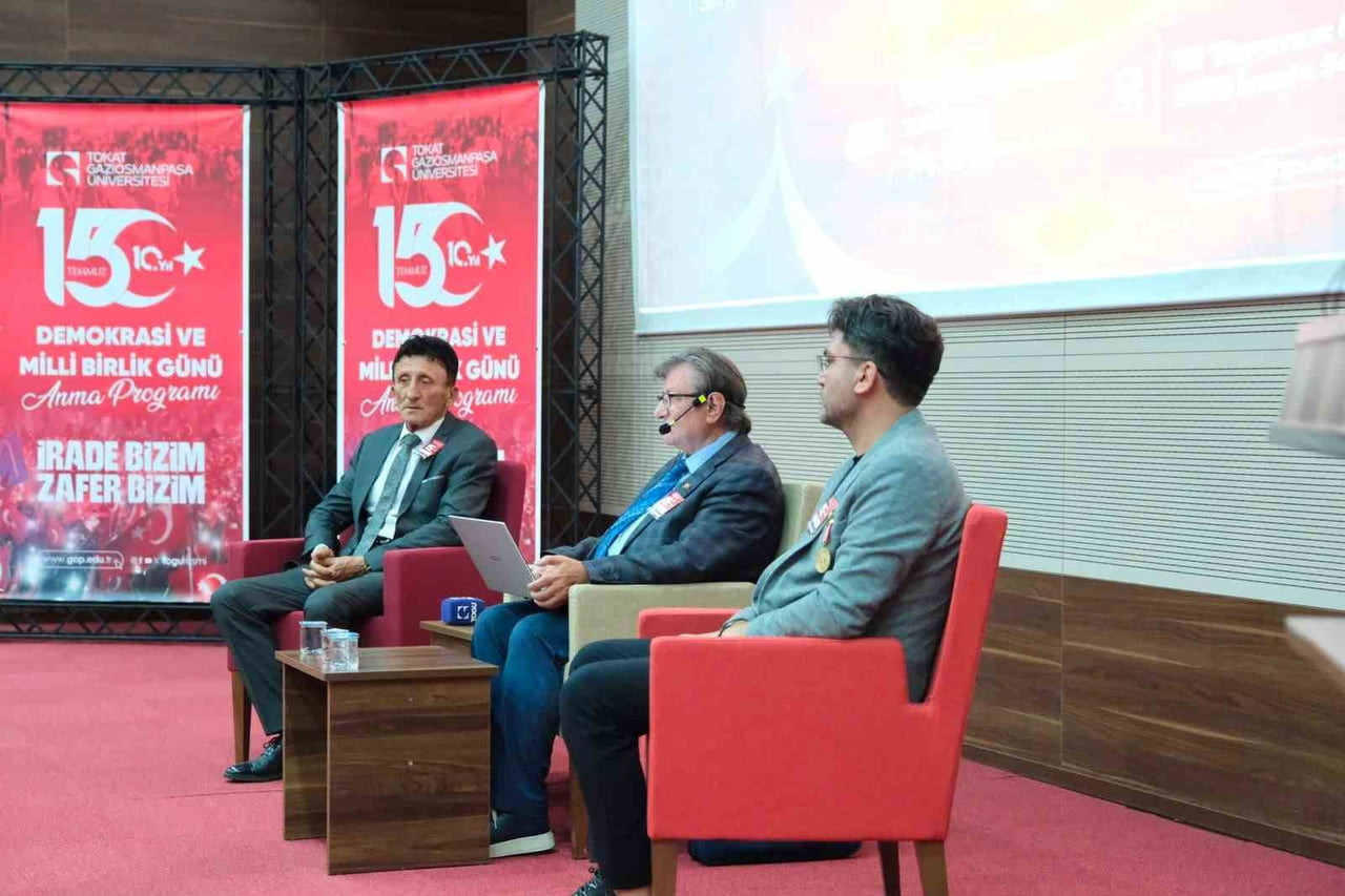 TOKAT GAZİOSMANPAŞA ÜNİVERSİTESİ'NDE (TOGÜ) 15 TEMMUZ DEMOKRASİ VE MİLLÎ BİRLİK GÜNÜ DOLAYISIYLA...