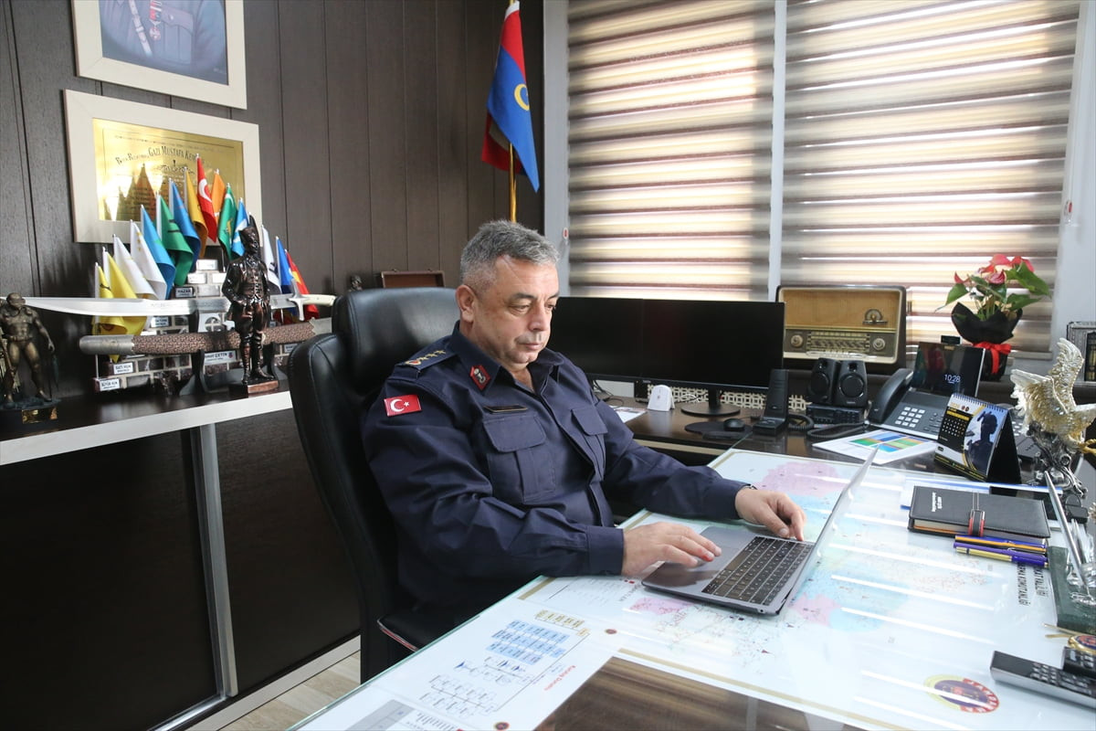 Tokat İl Jandarma Komutanı Kıdemli Albay Ahmet Çetin, Anadolu Ajansının (AA) gözünden 2025'e damga...