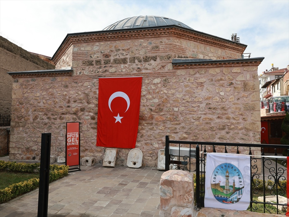 Tokat'ın en dikkat çekici tarihi yapılarından biri olan ve Anadolu'nun bilinen ilk umumi tuvaleti...