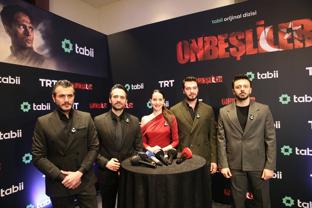 Tokat'ta çekimleri devam eden ve TRT tabii'de yayımlanacak "Onbeşliler" dizisinin galası yapıldı....