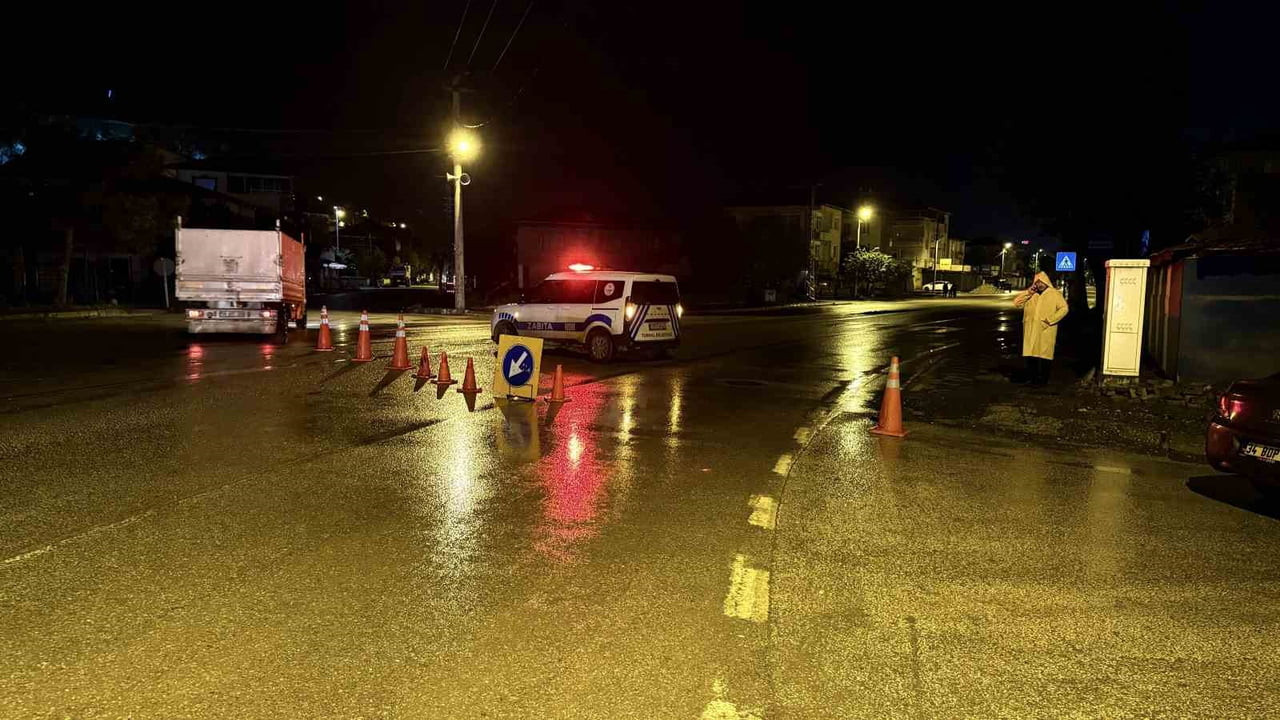 TOKAT’IN TURHAL İLÇESİNDE ETKİLİ OLAN YAĞIŞLAR VE YEŞİLIRMAK’TAKİ SU SEVİYESİNİN YÜKSELMESİ...