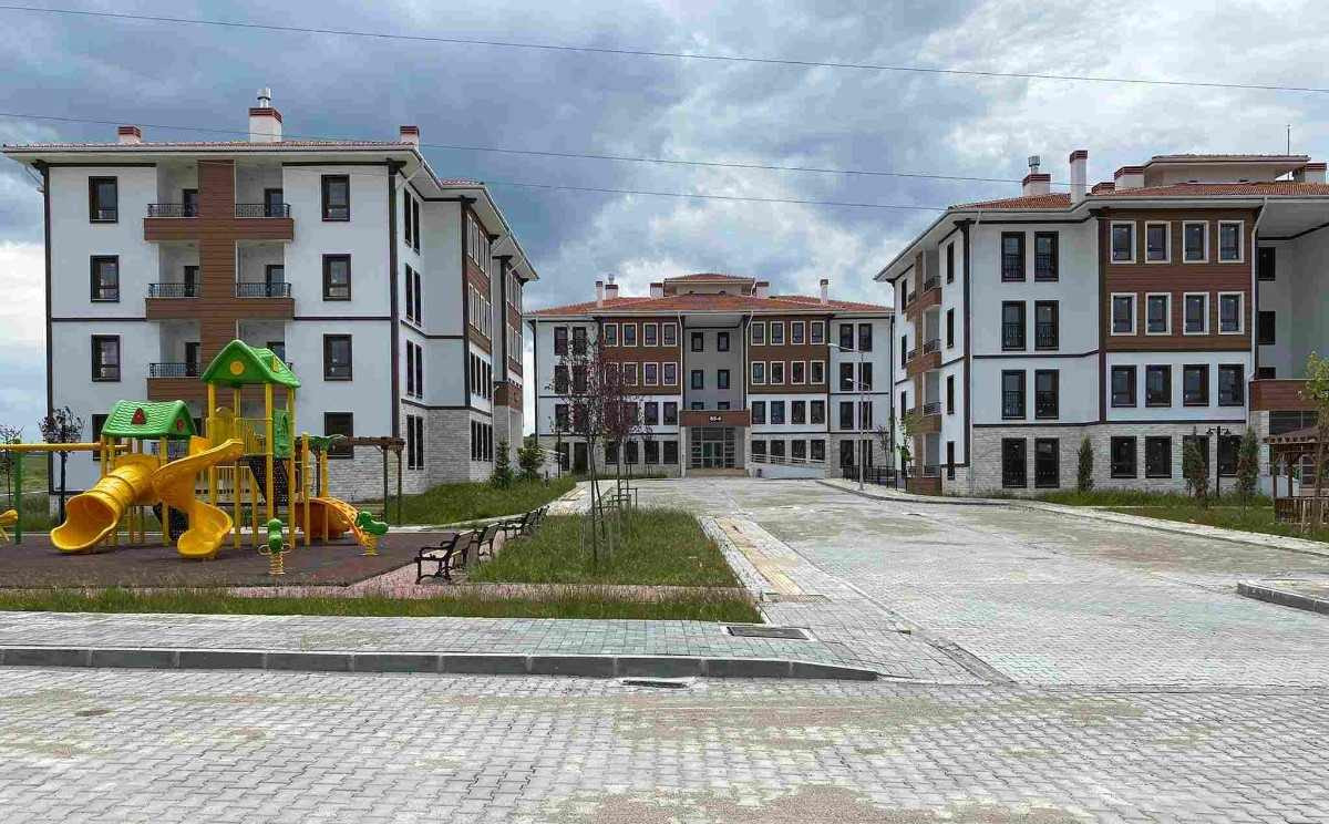 1 yıl dolmadan kiraya zam yapan ev sahiplerine kötü haber: Dava edilebilirsiniz!