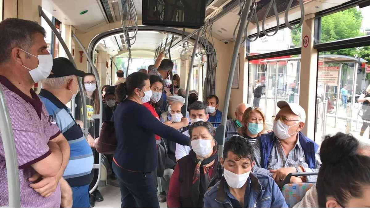 Tolu taşımalarda maske zorunluluğu kalktı mı