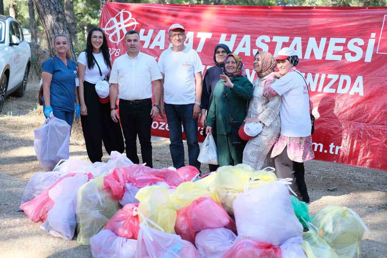 TOPLUMSAL SORUMLULUK ANLAYIŞINI SAĞLIK HİZMETLERİNİN AYRILMAZ BİR PARÇASI OLARAK GÖREN HAYAT...