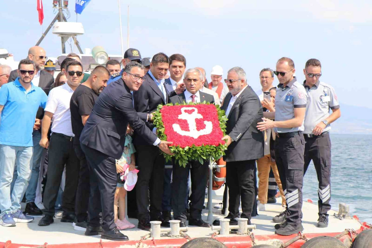 TÖREN, ALİAĞA BÖLGE LİMAN BAŞKANI GÜNHUR ŞANLI İLE İMEAK DTO ALİAĞA ŞUBESİ YÖNETİM KURULU BAŞKANI...