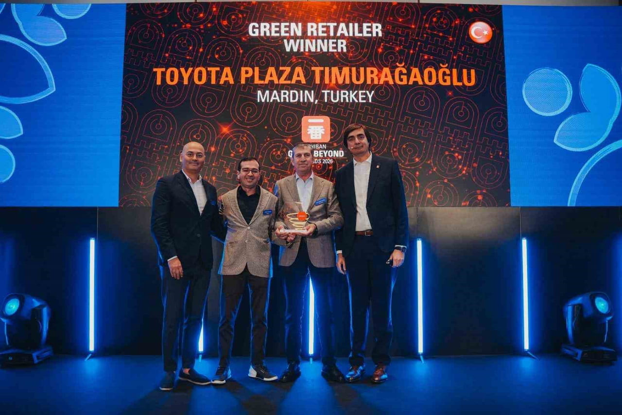 TOYOTA, MÜŞTERİ MEMNUNİYETİ VE HİZMET KALİTESİNDE EN YÜKSEK PERFORMANSI GÖSTEREN YETKİLİ...
