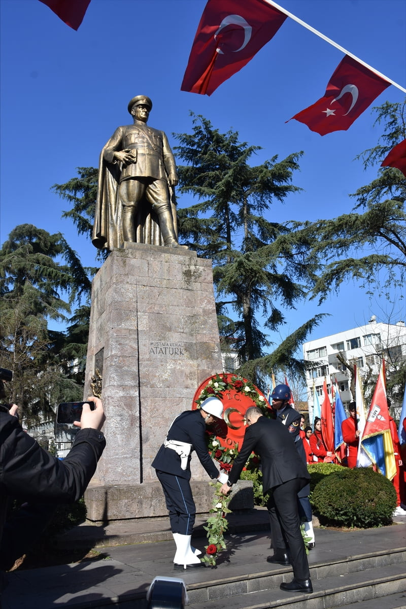 Trabzon'un düşman işgalinden kurtuluşunun 108. yıl dönümü dolayısıyla tören düzenlendi. Vali Tahir...