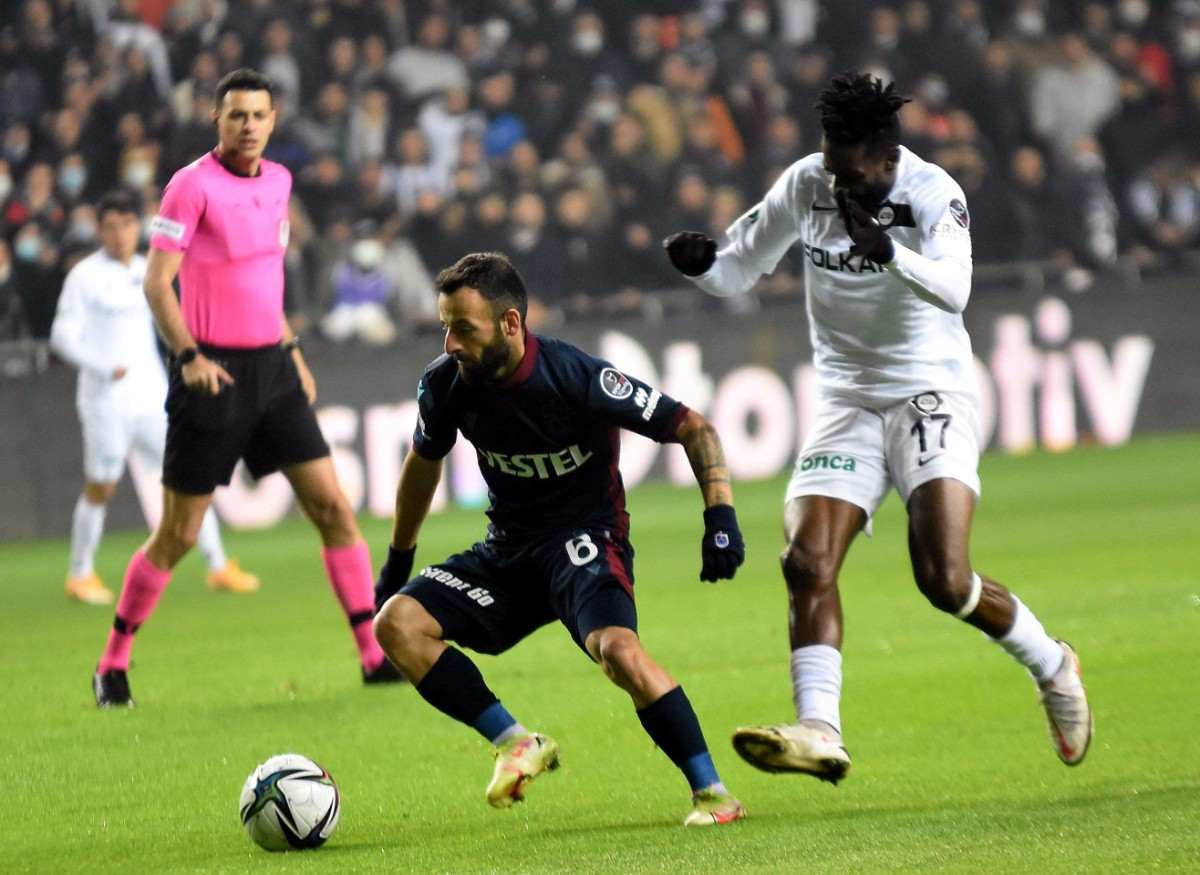 Trabzonspor - Altay maçı neden İstanbul'da oynanıyor